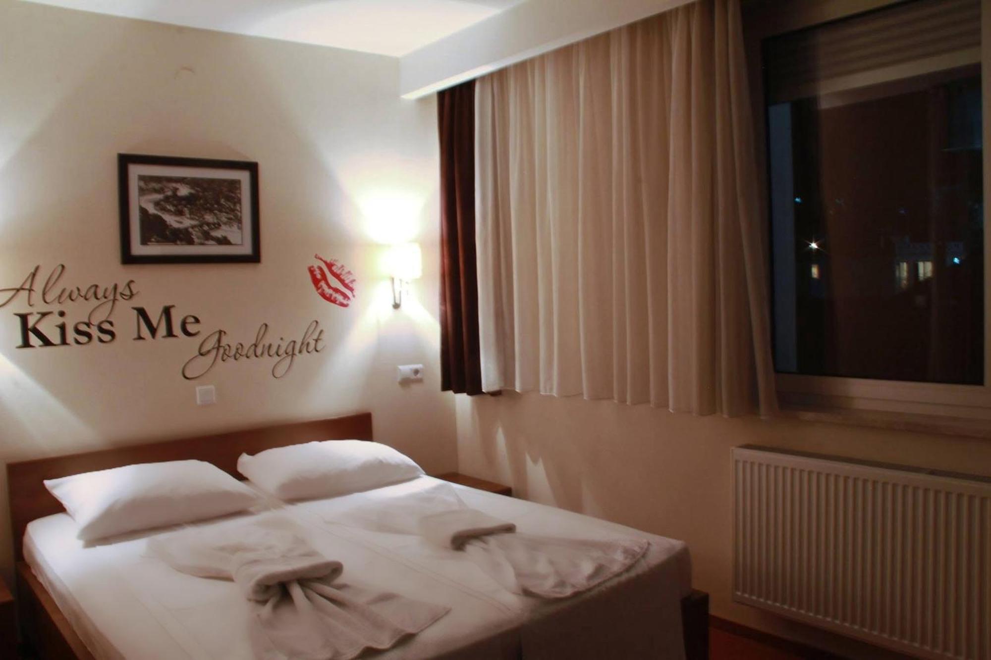 Hotel Oaza Konjic Eksteriør billede