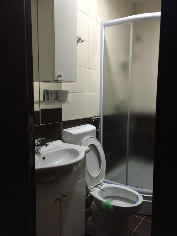 Hotel Oaza Konjic Værelse billede