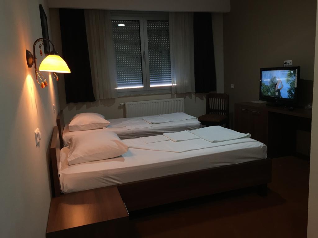 Hotel Oaza Konjic Eksteriør billede